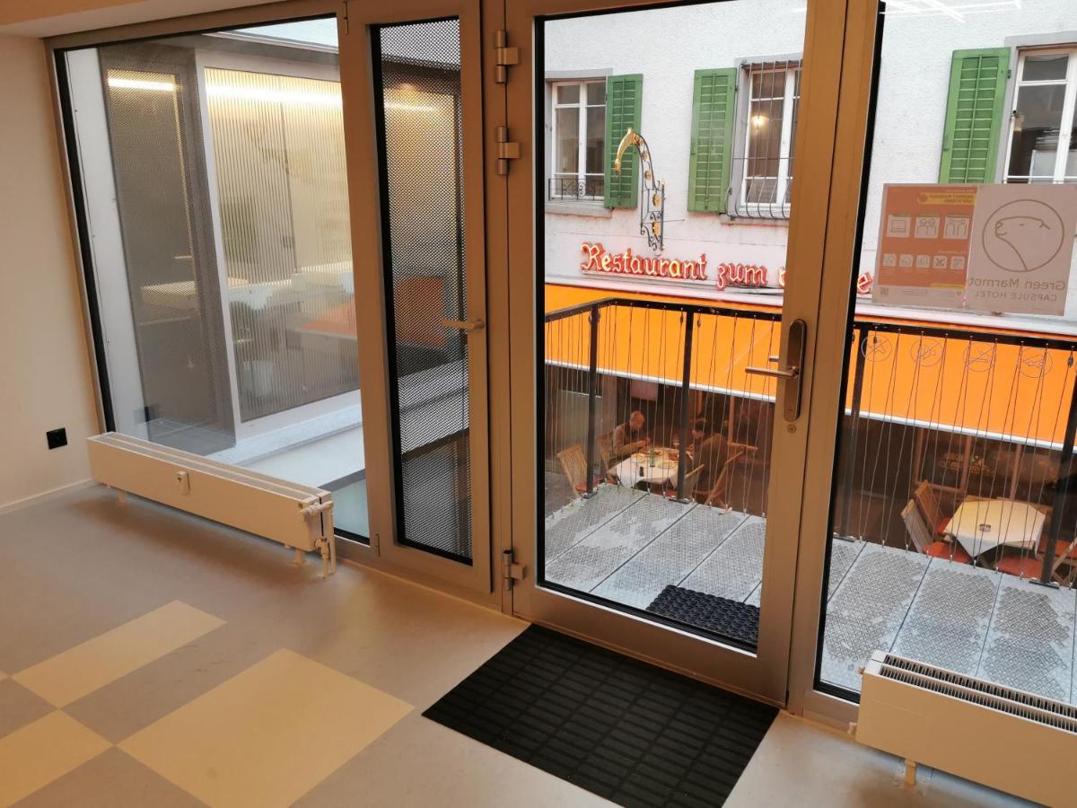 Green Marmot Capsule Hotel Zurich Exterior photo